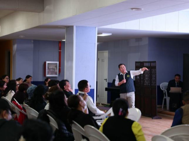 Нийслэлийн ногоон байгууламжийг нэмэгдүүлэх сургалтад 1000 гаруй хүн хамрагдлаа